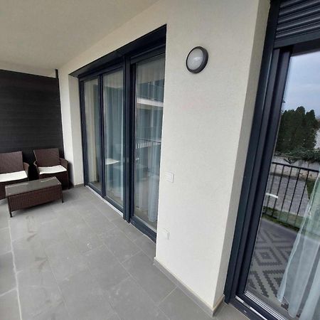 Mora Lak Apartment แซแก็ด ภายนอก รูปภาพ
